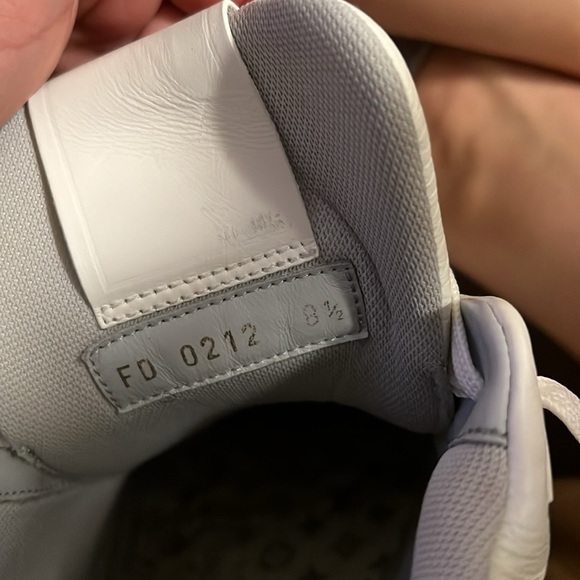 Louis Vuitton shoes - Picture 4 of 5